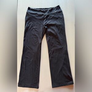 Nike Dri-FIT Black Bootcut Pants – Regular Fit